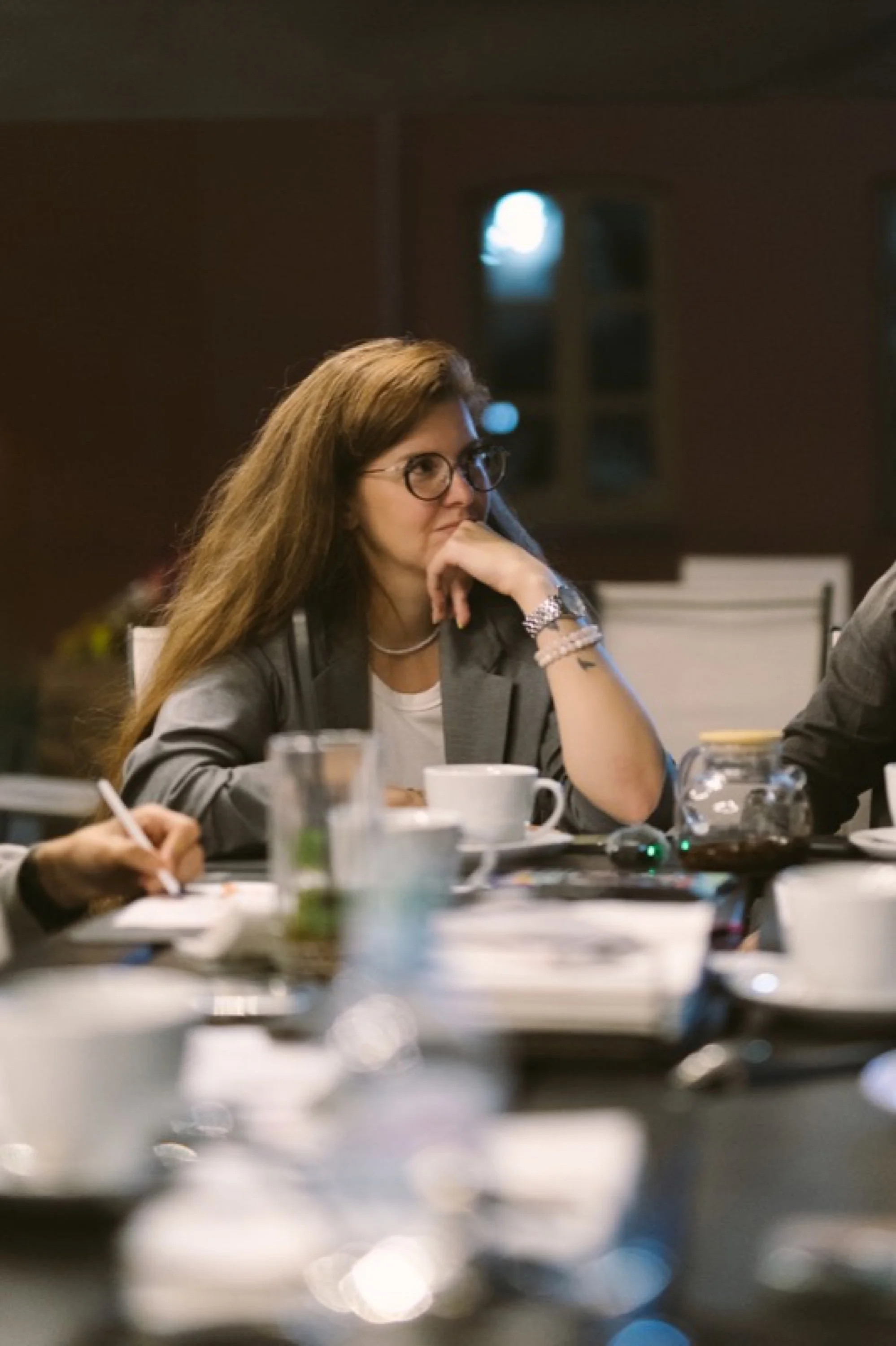 Алеся на встрече группы